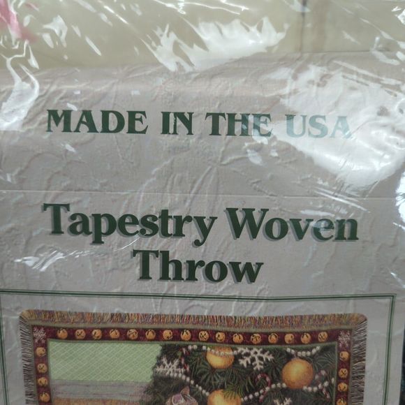 Christmas Curiosity Playful Cats and Kittens Vintage Tapestry Afghan Throw - Picture 4 of 7